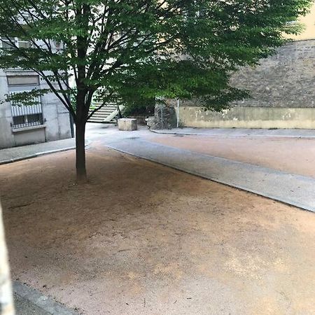 Cozy 1Br+Sofa Bed In Lyon Center Apartment Bagian luar foto